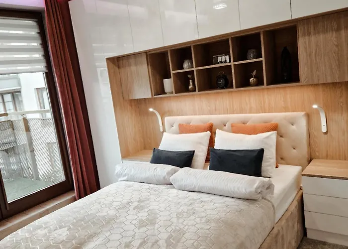 Terrace Centrum - Dworzec Glowny 850m