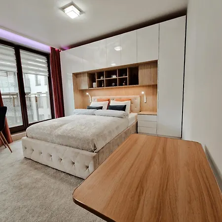 Terrace Centrum - Dworzec Glowny 850m Daire