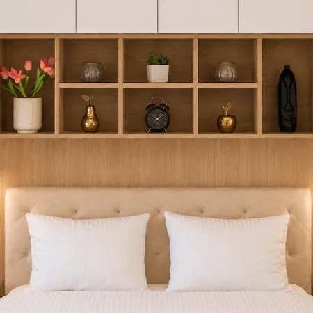 Terrace Centrum - Cozy Terrace, Free Parking, Netflix - Rail Station 850m