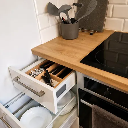Terrace Centrum - Cozy Terrace, Free Parking, Netflix - Rail Station 850m * Wroclaw